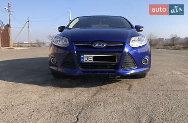 Седан Ford Focus 2012 в 