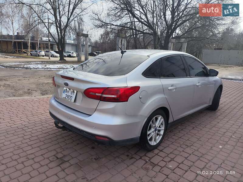Седан Ford Focus 2017 в Каменском