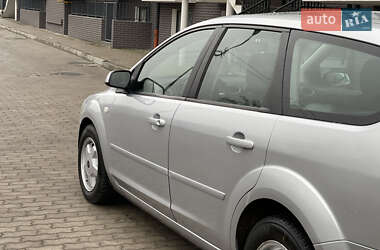 Универсал Ford Focus 2007 в Жовкве