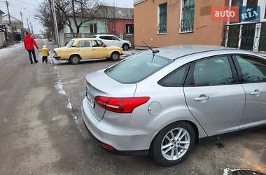 Седан Ford Focus 2016 в 