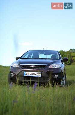 Седан Ford Focus 2008 в Сумах