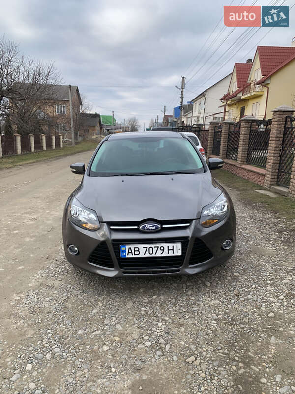 Хэтчбек Ford Focus 2013 в Черновцах