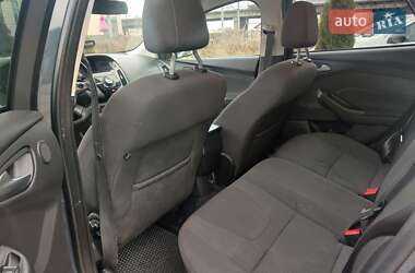 Универсал Ford Focus 2014 в 