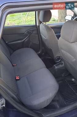 Универсал Ford Focus 2003 в 