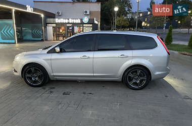 Универсал Ford Focus 2010 в 