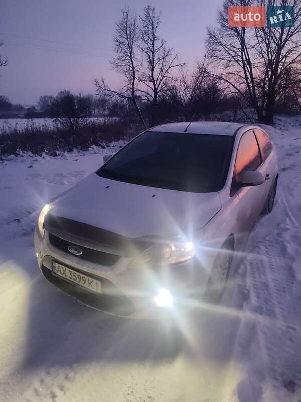 Ford Focus 2010