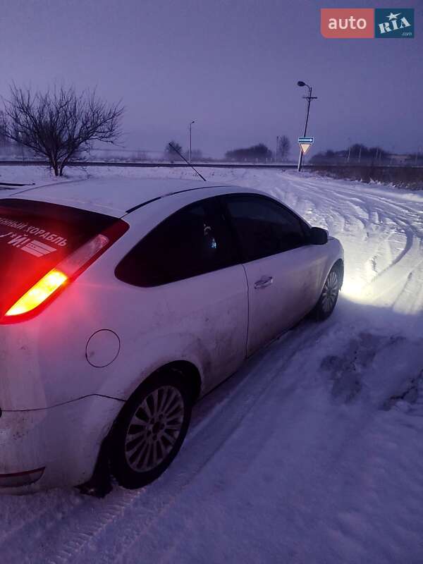 Хэтчбек Ford Focus 2010 в Харькове фото 4 Хэтчбек Ford Focus 2010 в Харькове