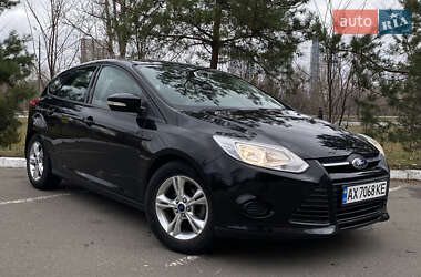 Хэтчбек Ford Focus 2014 в Киеве