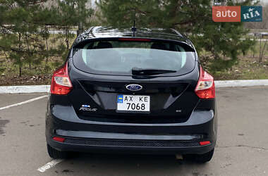 Хэтчбек Ford Focus 2014 в Киеве