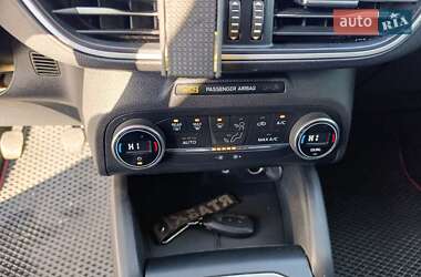 Седан Ford Focus 2020 в 