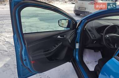 Хэтчбек Ford Focus 2016 в 