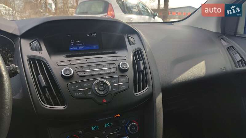 Хетчбек Ford Focus 2016 в Тернополі