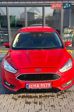 Универсал Ford Focus 2015 в 