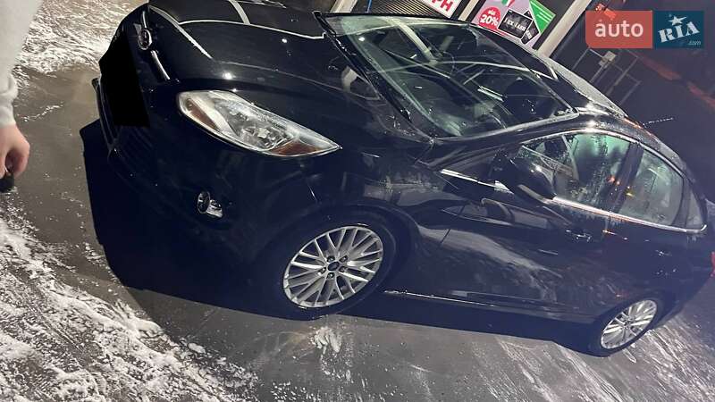 Седан Ford Focus 2012 в Каменском фото 2 Седан Ford Focus 2012 в Каменском