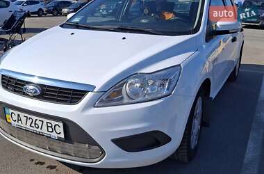 Хетчбек Ford Focus 2011 в Черкасах