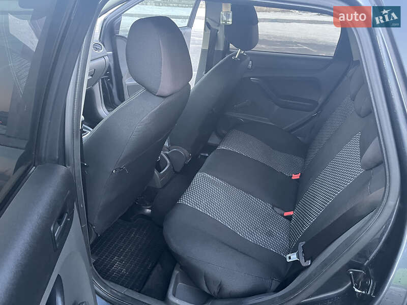 Универсал Ford Focus 2006 в Киеве