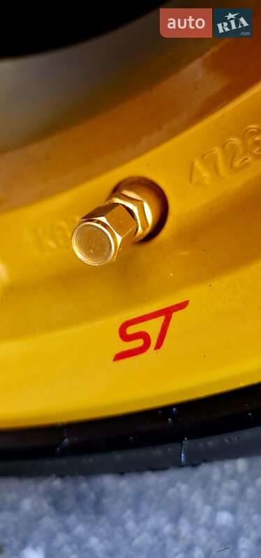 Хэтчбек Ford Focus 2013 в Киеве фото 12 Хэтчбек Ford Focus 2013 в Киеве