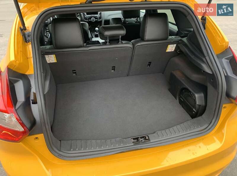 Хэтчбек Ford Focus 2013 в Киеве фото 47 Хэтчбек Ford Focus 2013 в Киеве