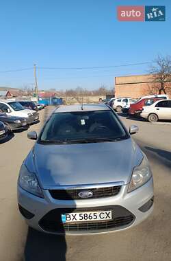 Хетчбек Ford Focus 2010 в 
