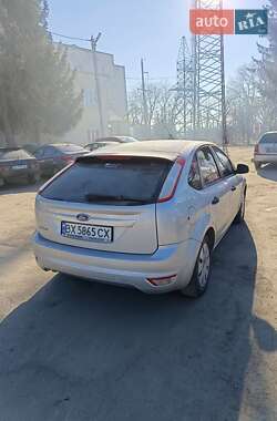 Хетчбек Ford Focus 2010 в 