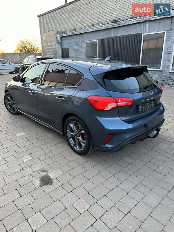 Хетчбек Ford Focus 2020 в Нововолинську