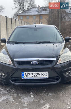 Хэтчбек Ford Focus 2008 в Каменском