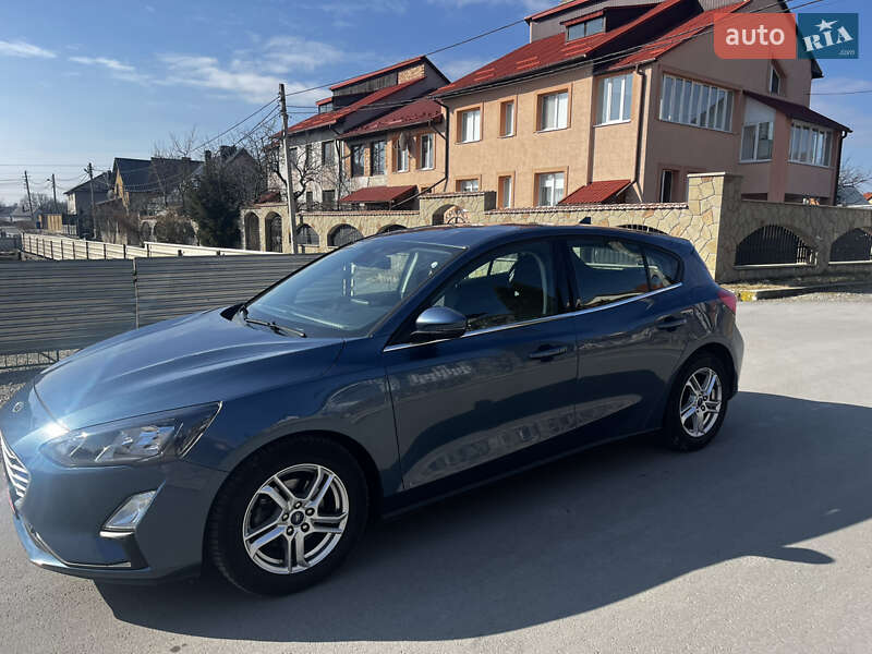 Хэтчбек Ford Focus 2020 в 
