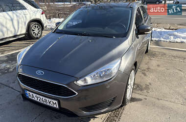 Хетчбек Ford Focus 2015 в Києві