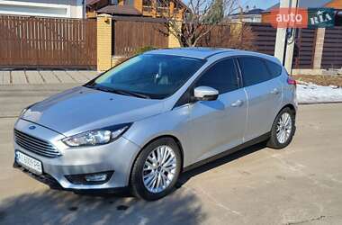 Хэтчбек Ford Focus 2017 в 