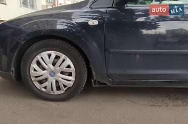 Хетчбек Ford Focus 2007 в 