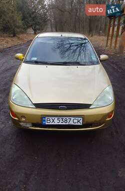 Седан Ford Focus 2000 в Млиніві