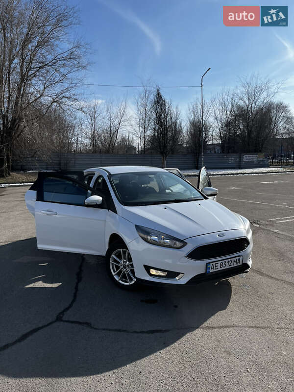 Ford Focus 2015
