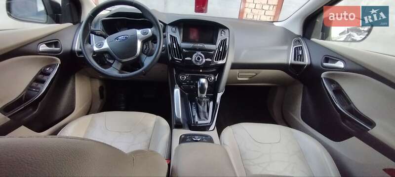 Хэтчбек Ford Focus 2012 в Луцке