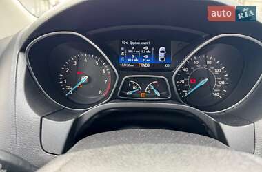 Седан Ford Focus 2017 в 