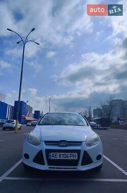 Хэтчбек Ford Focus 2014 в Каменском