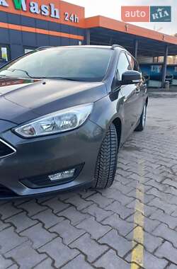 Универсал Ford Focus 2016 в 