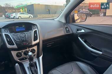 Хэтчбек Ford Focus 2014 в 