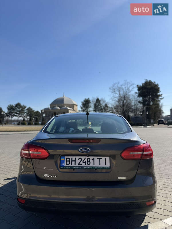 Седан Ford Focus 2017 в Одессе
