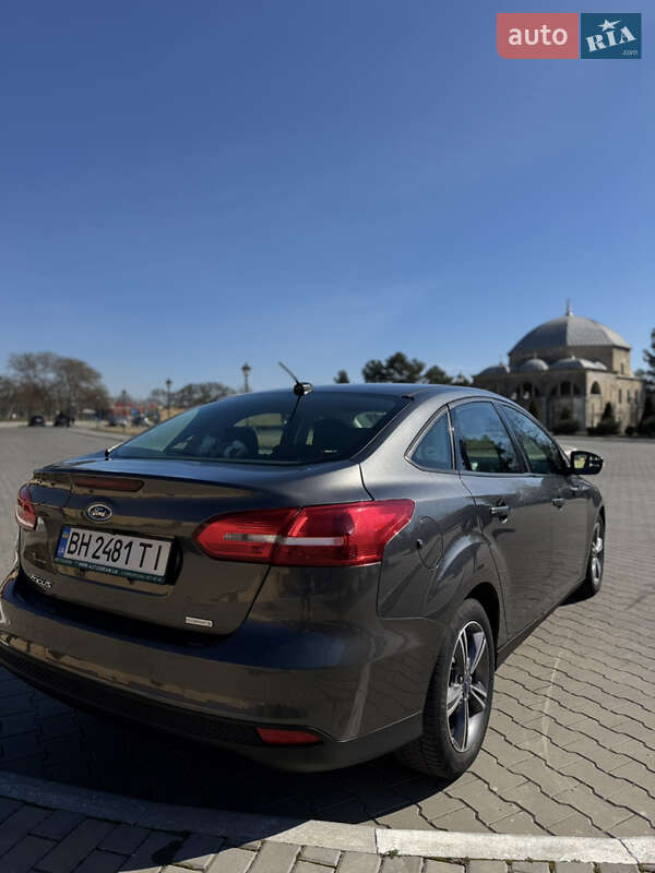 Седан Ford Focus 2017 в Одессе