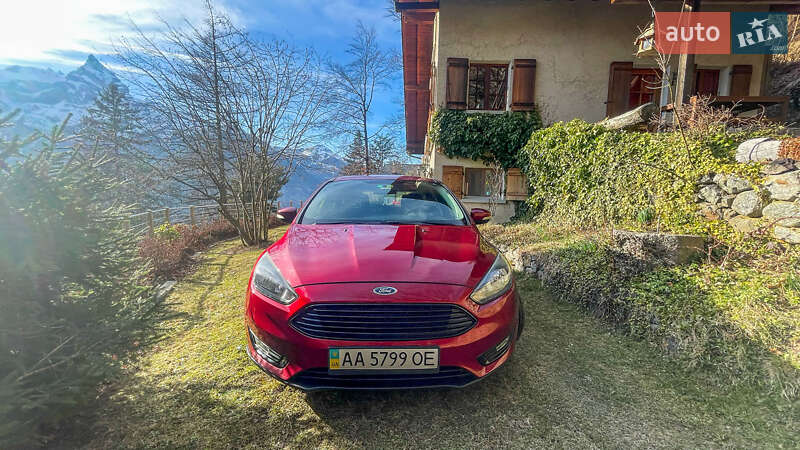 Хэтчбек Ford Focus 2016 в Киеве фото 2 Хэтчбек Ford Focus 2016 в Киеве
