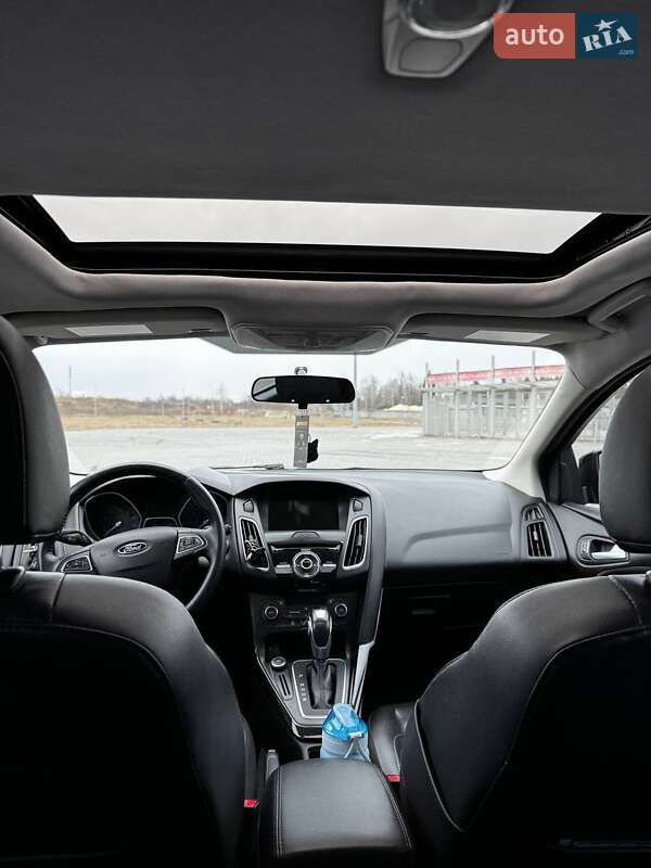 Хэтчбек Ford Focus 2015 в Львове
