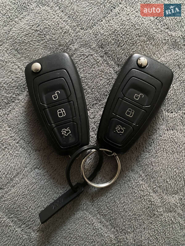 Универсал Ford Focus 2017 в Житомире фото 42 Универсал Ford Focus 2017 в Житомире