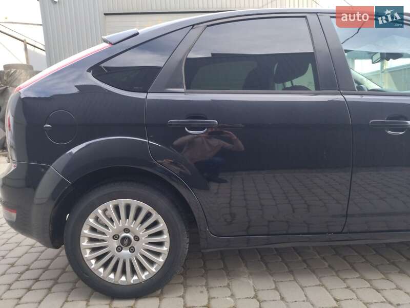 Хэтчбек Ford Focus 2009 в Львове