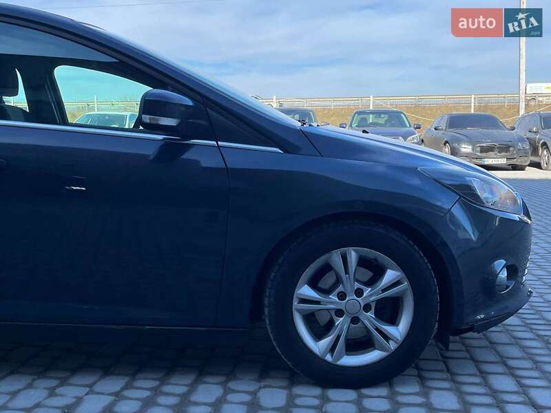 Хэтчбек Ford Focus 2013 в Львове