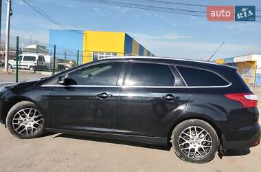 Универсал Ford Focus 2013 в 