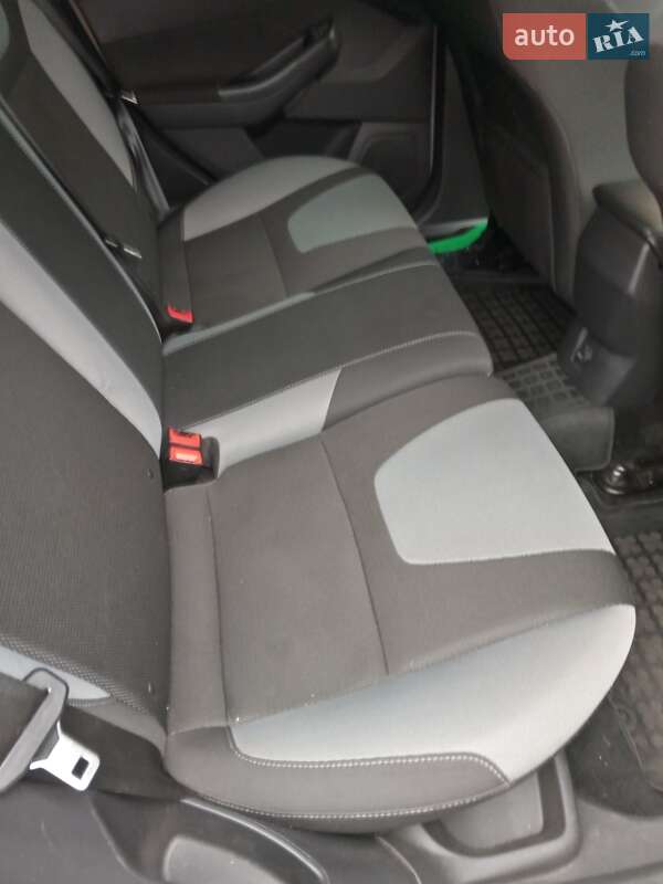 Хэтчбек Ford Focus 2013 в Полтаве