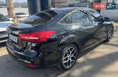 Седан Ford Focus 2017 в 