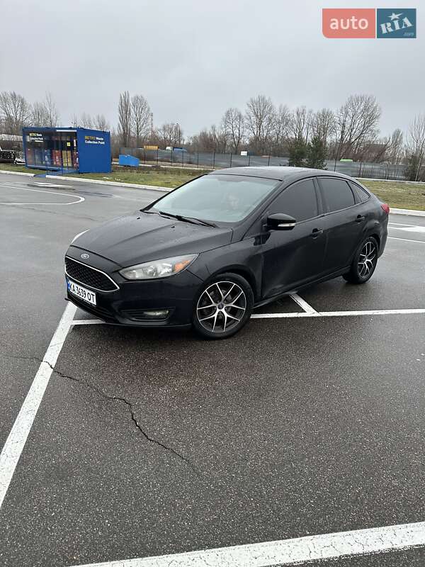 Седан Ford Focus 2017 в Киеве фото 5 Седан Ford Focus 2017 в Киеве