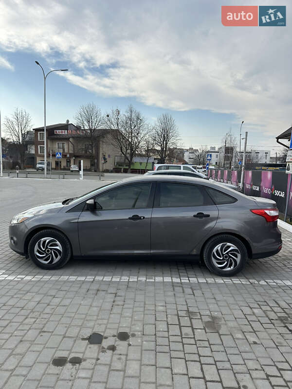 Седан Ford Focus 2013 в Каменец-Подольском