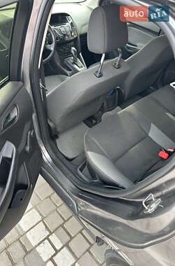 Седан Ford Focus 2013 в 